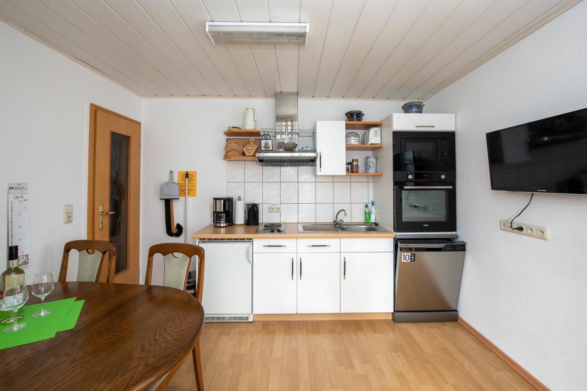 Hirschen-Schuster Lägenhet Mesenich Exteriör bild